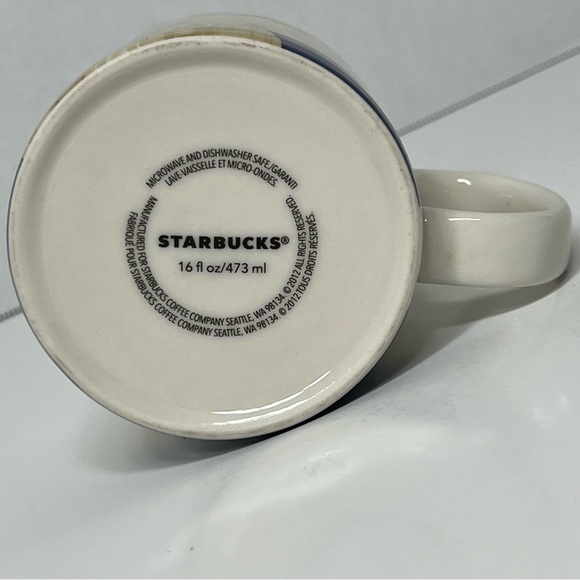 Starbucks "Global Icon/Collector Series" | Chicago, IL | 16 oz Capacity - Picture 3 of 10